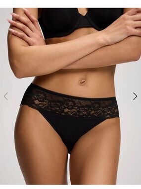 Women’s Lace Hipster Panty - Black